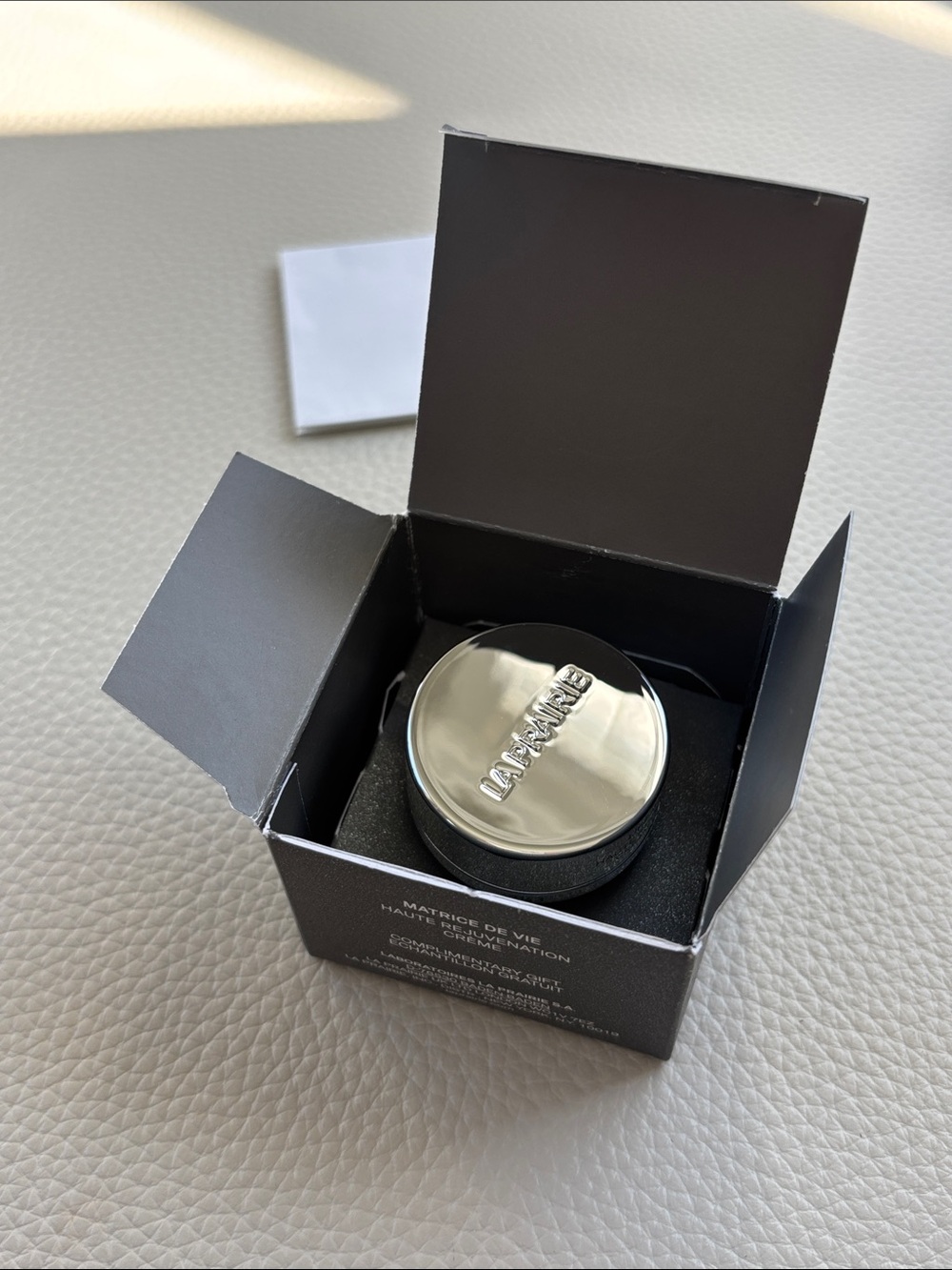 La Prairie Life Matrix Haute Rejuvenation Cream (5ml) - Picture 3 of 4
